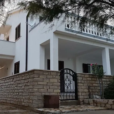 Lucija